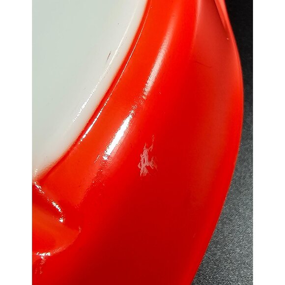 Pyrex Red Friendship Casserole Dish 1.5qt Divided No Lid vtg 70s bakeware bright - Picture 12 of 12